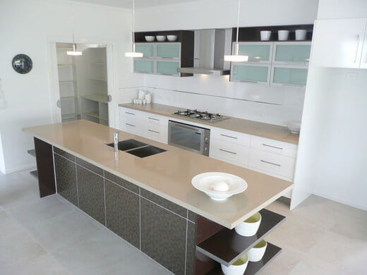 neutral coloured benchtop material